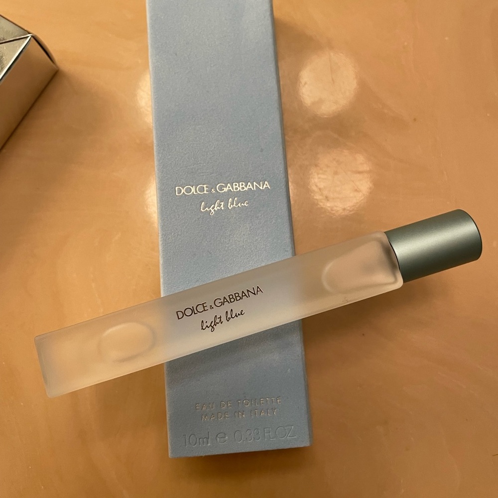 DOLCE & GABBANA light blue travel spray